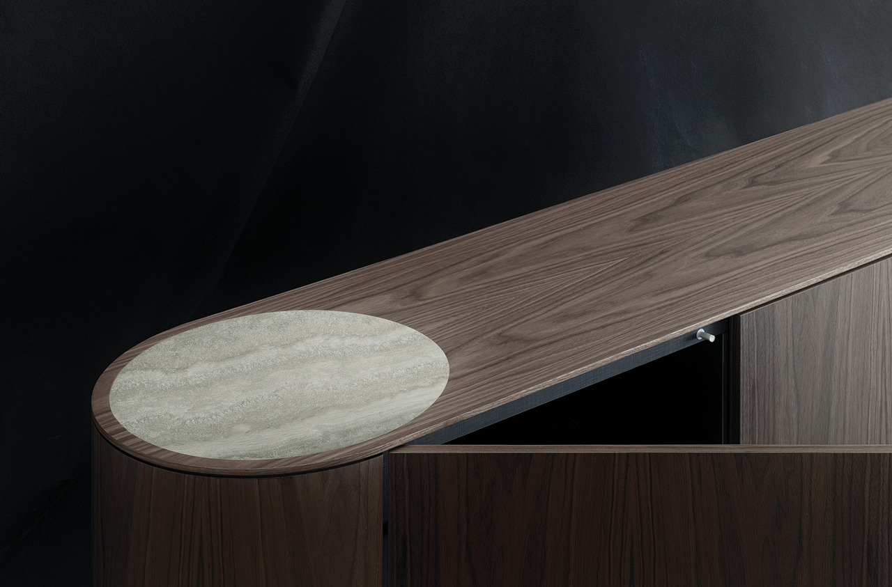 Cierre Lip Sideboard, view 4