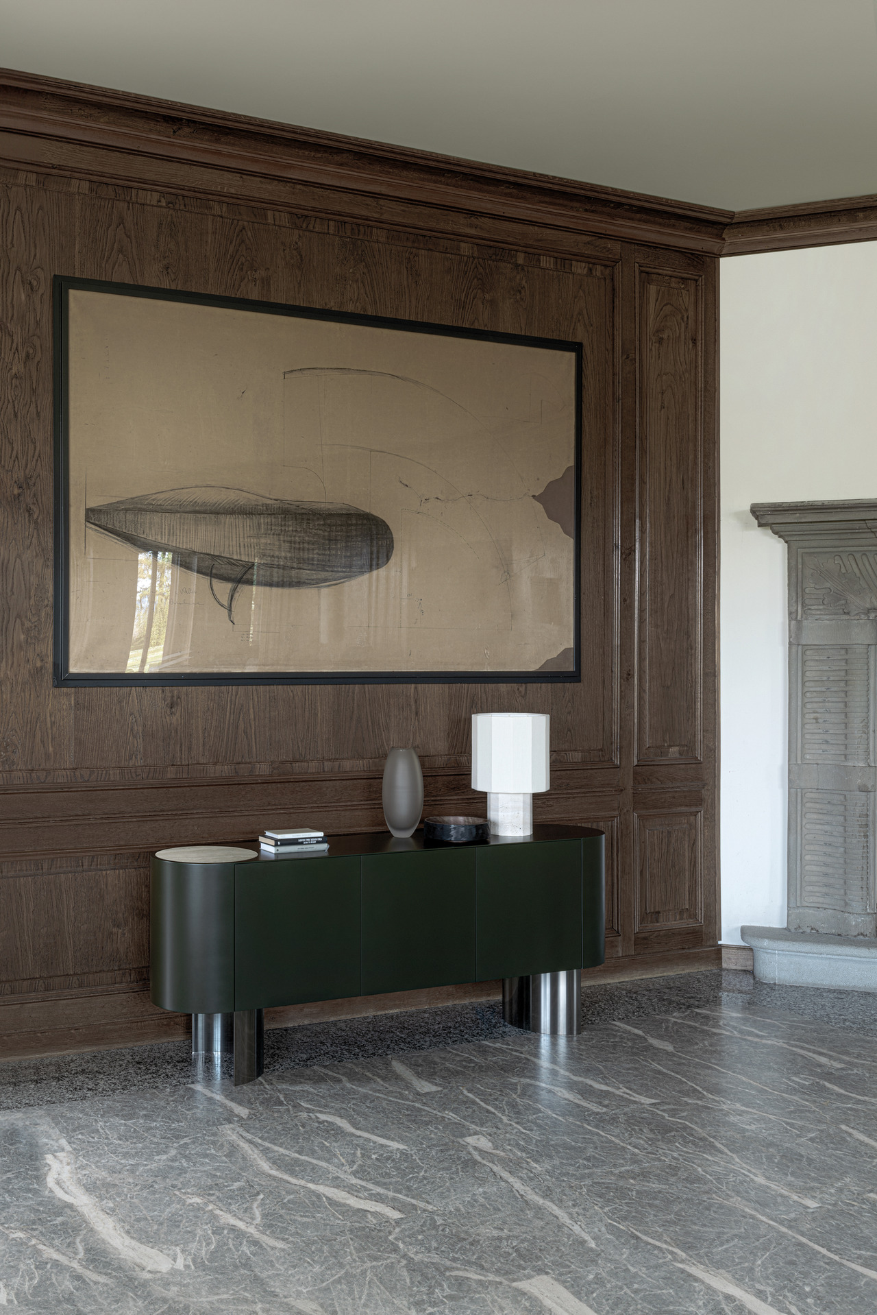 Cierre Lip Sideboard, view 6