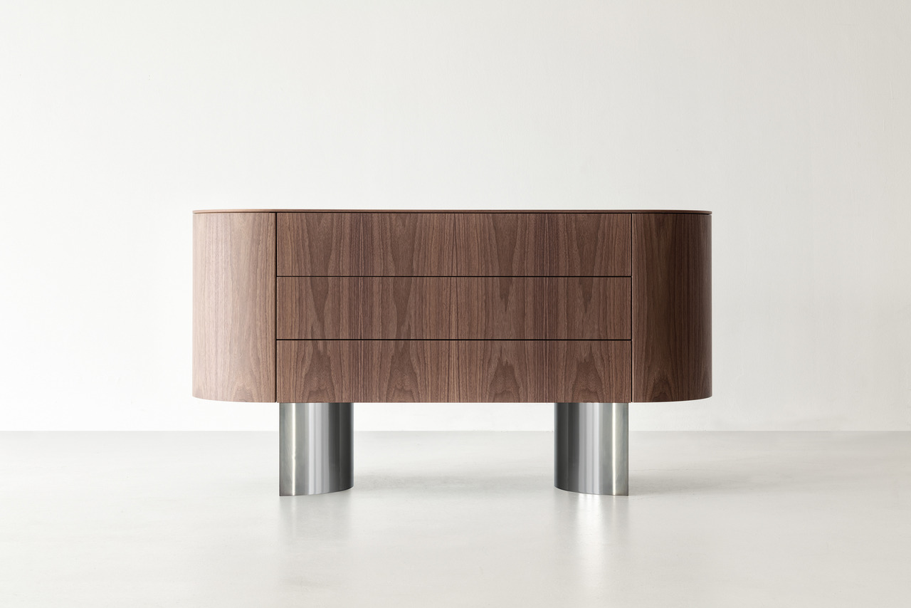 Cierre Lip Sideboard, view 8