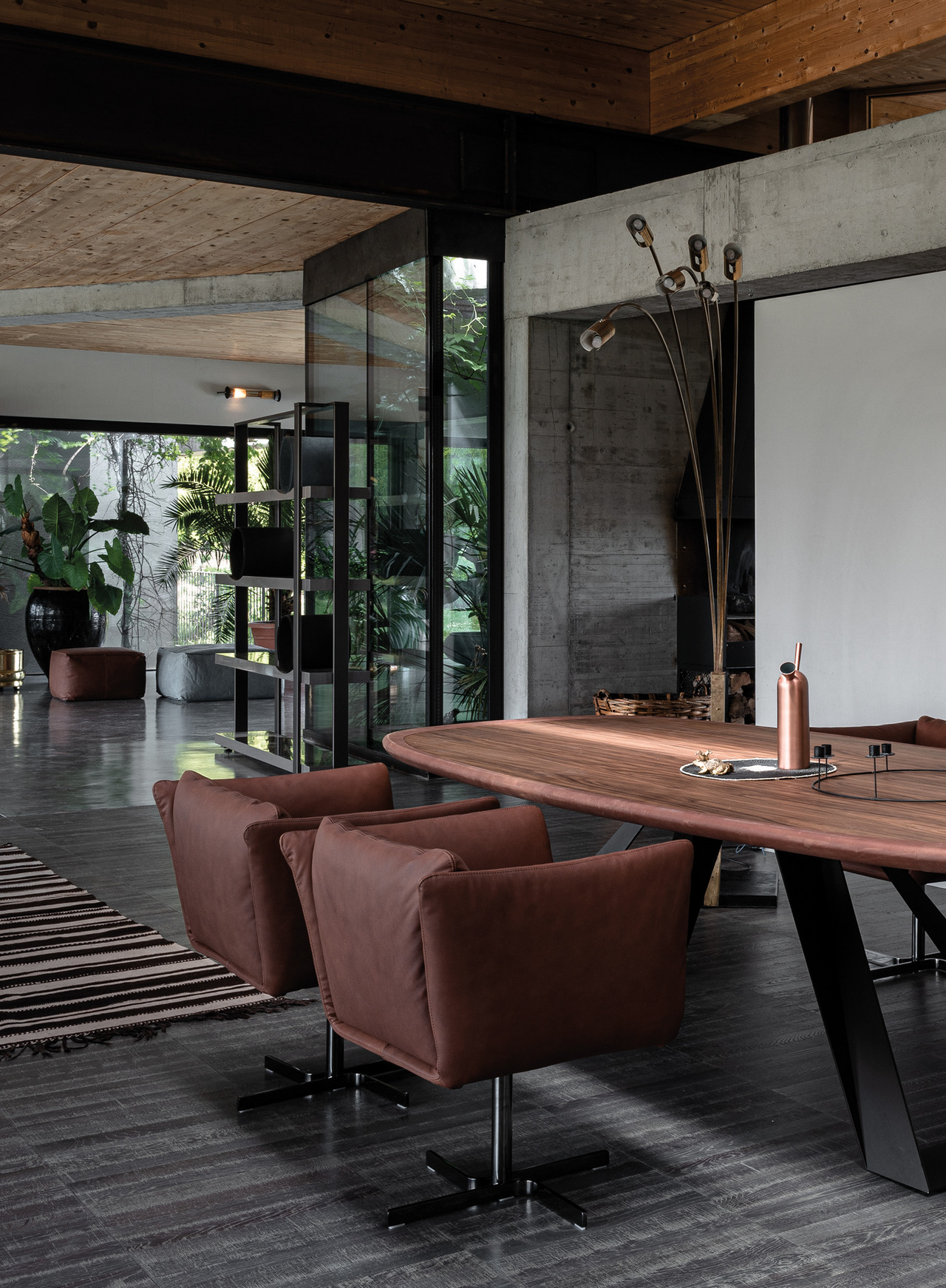 Cierre Mademoiselle Chair, view 5