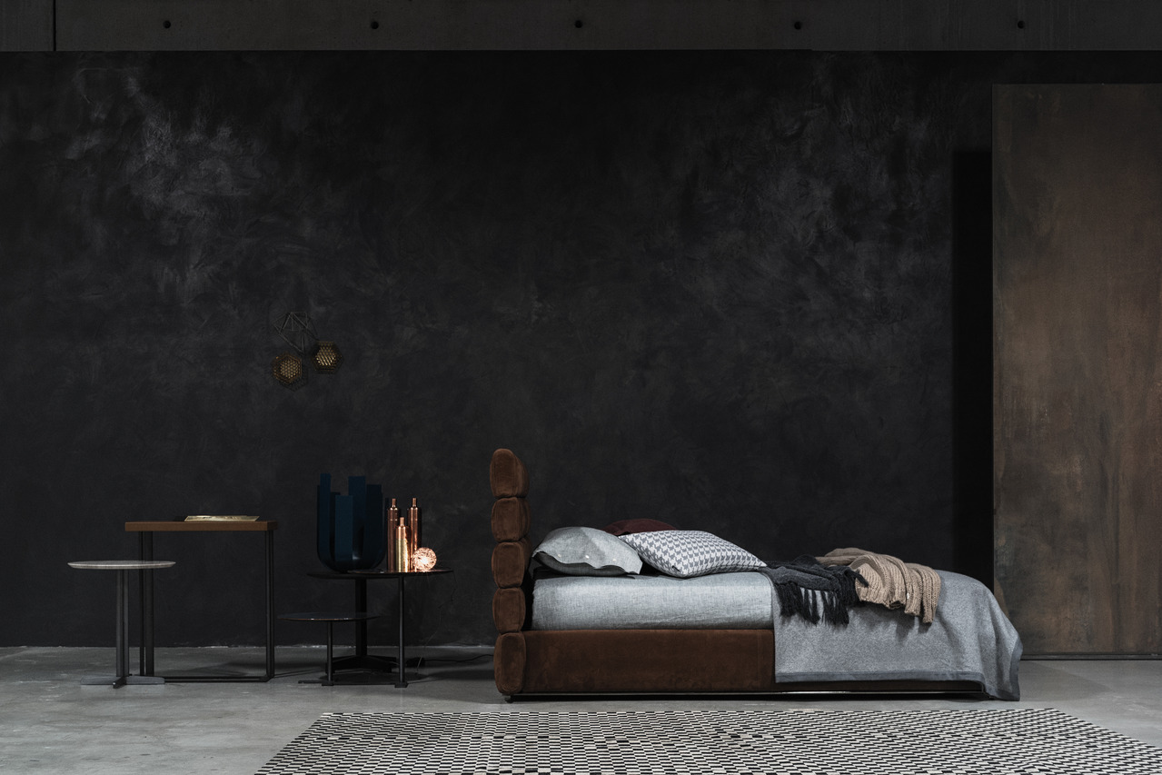 Cierre Monet Bed, view 4