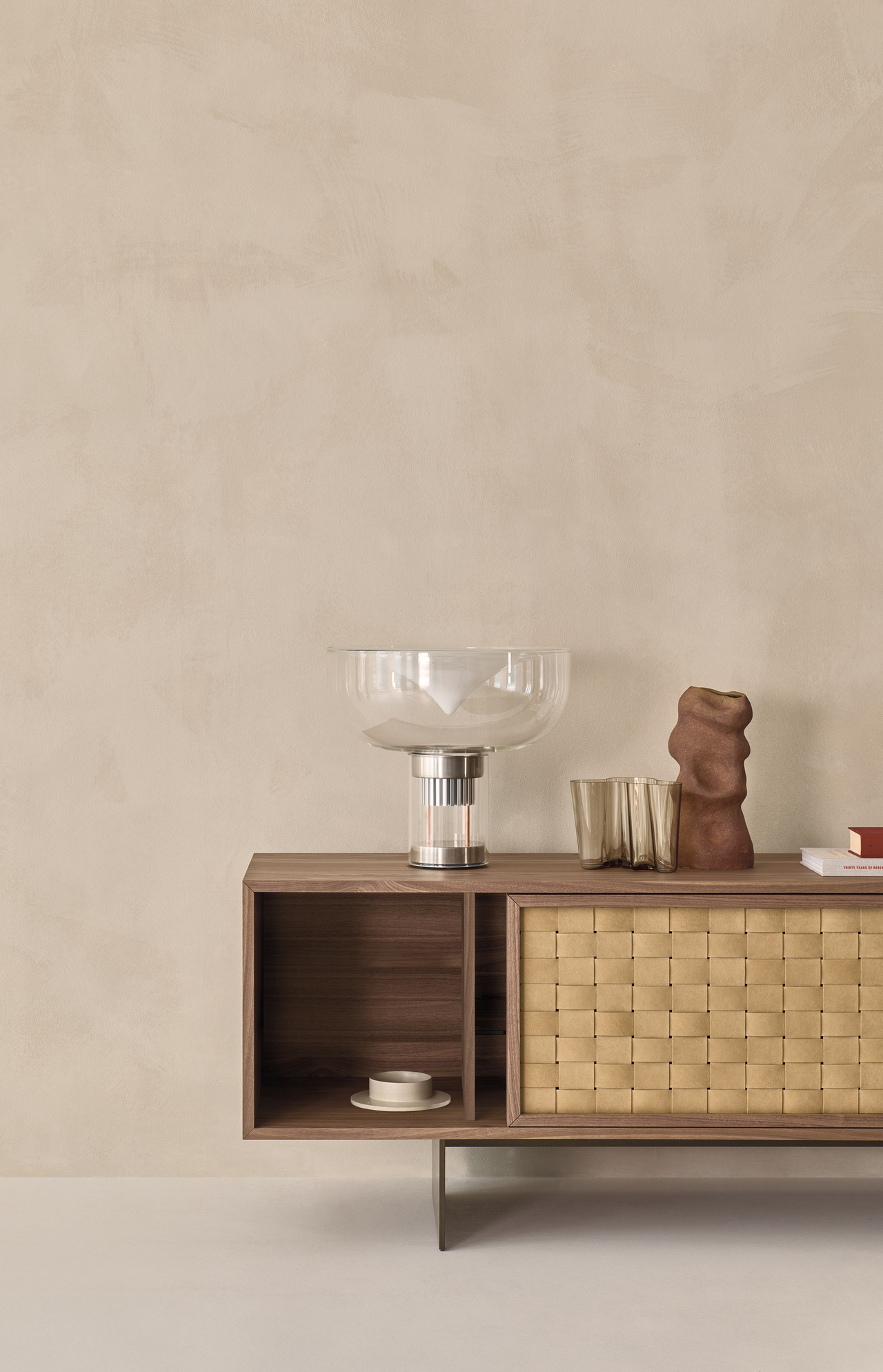 Cierre Ono Sideboard, view 6