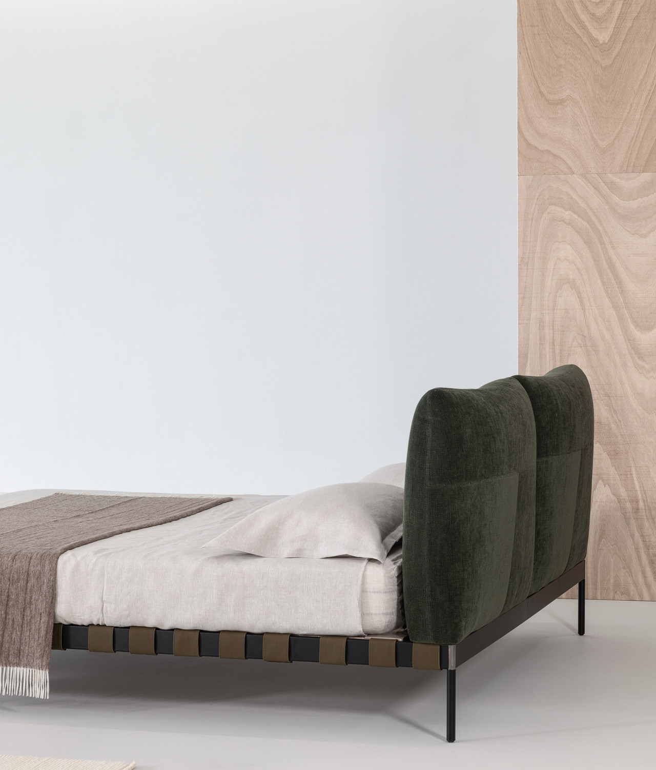 Cierre Oscar Bed, view 3