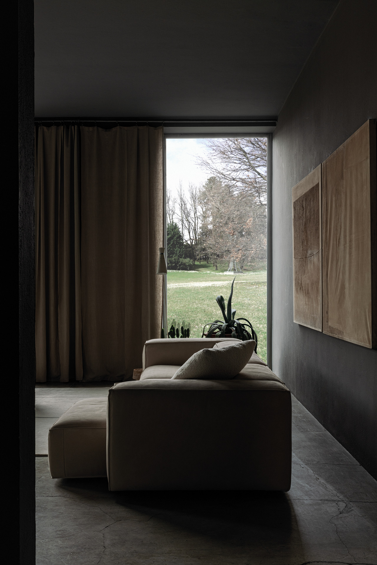 Cierre Season Sofa, view 7