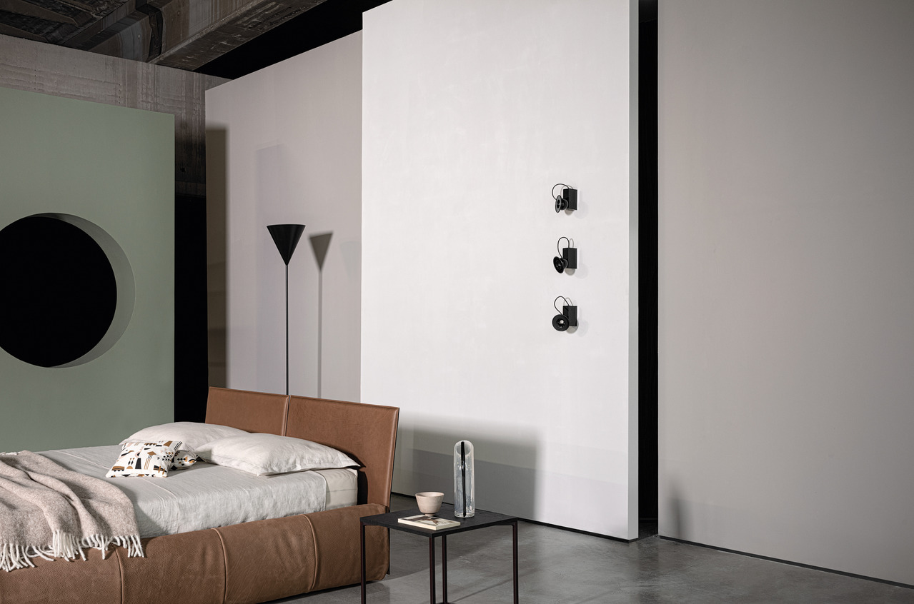 Cierre Tab Bed, view 7