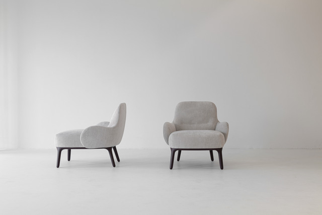 Cierre Woody Armchair
