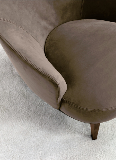 Alasia Desiree, view 8