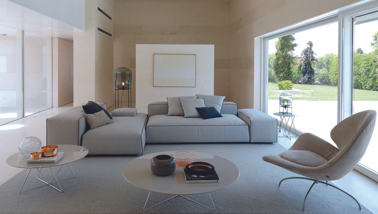 Boog Sofa by Desiree, view 3