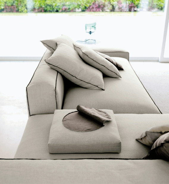 Boog Sofa by Desiree, view 7
