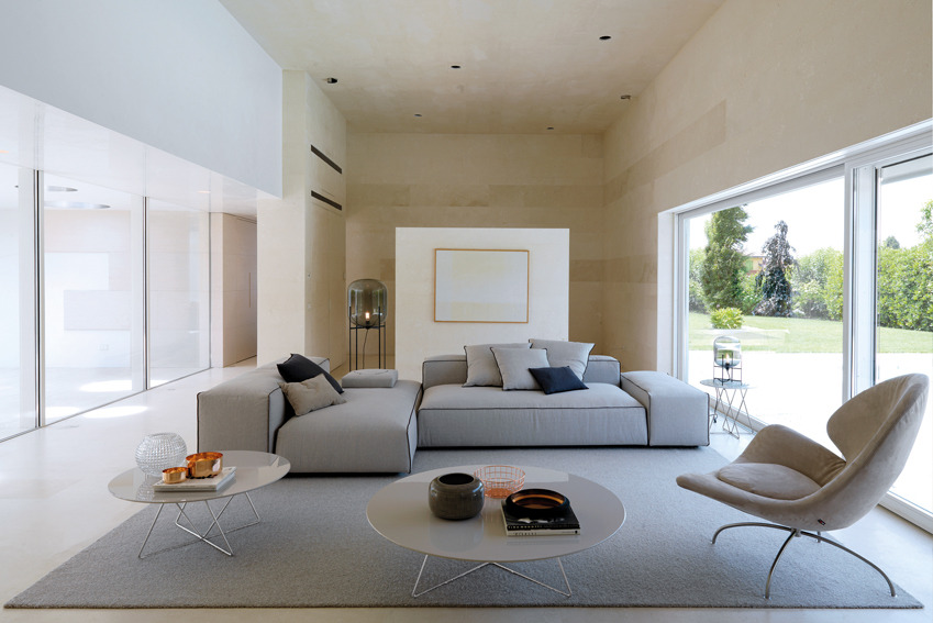 Boog Sofa by Desiree, view 5