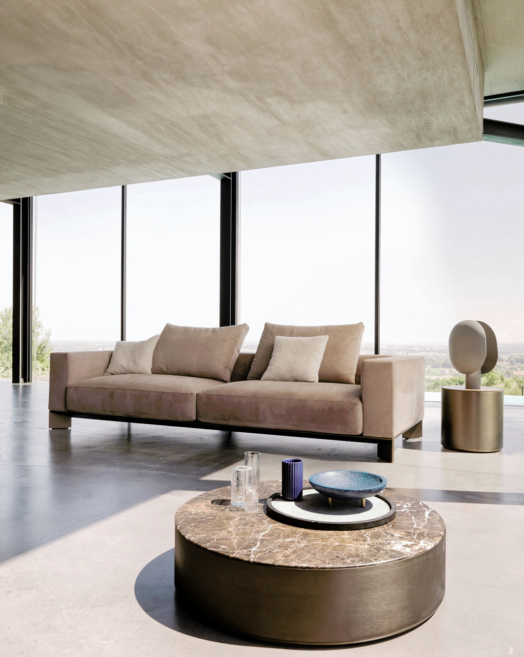 Easton Desiree, view 7