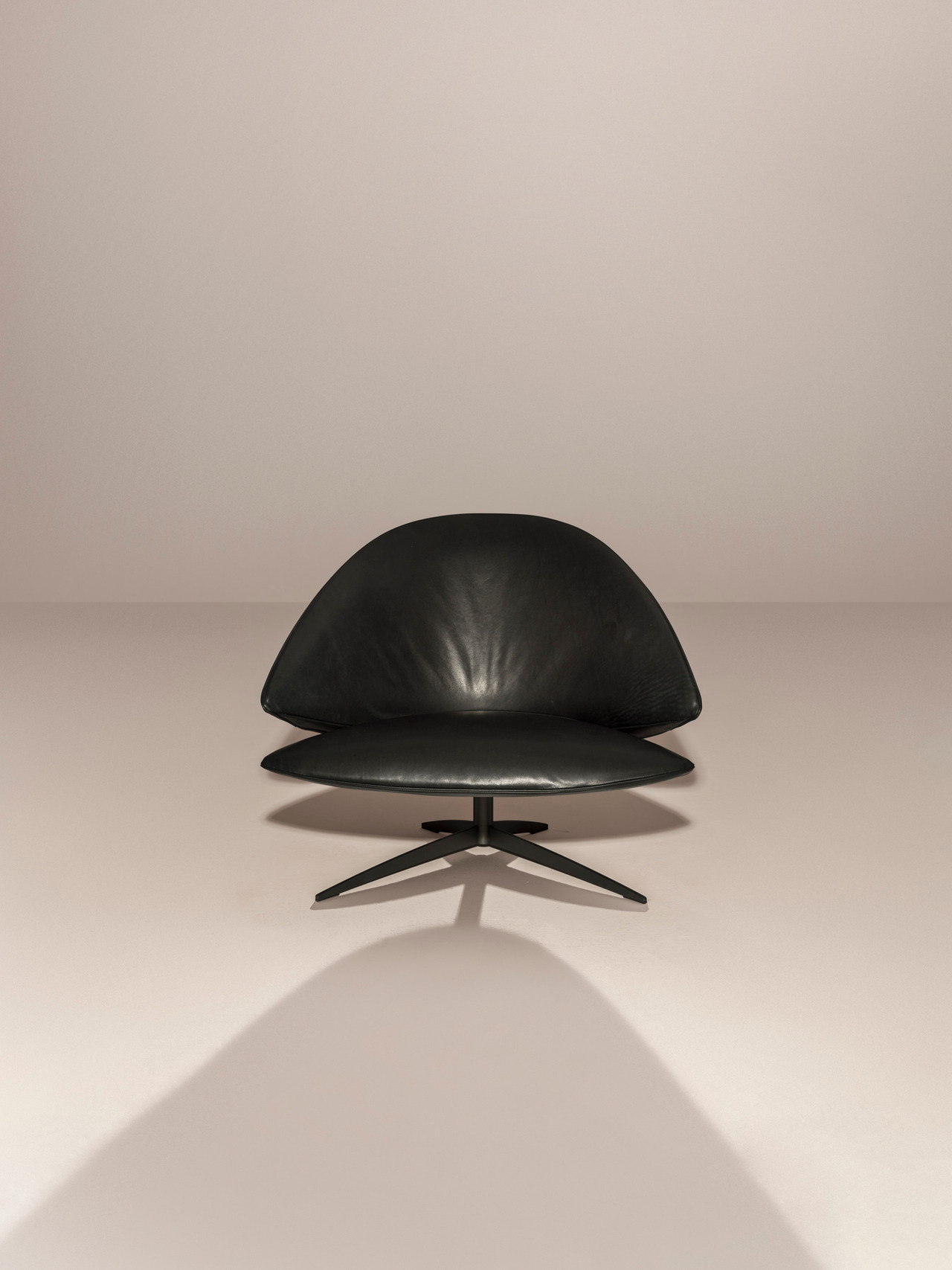 Koster Armchair by Desiree, view 4