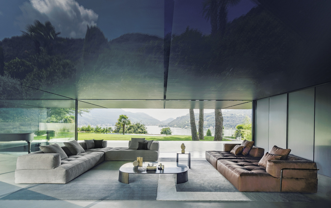 Melvil Desiree Sofa, view 9
