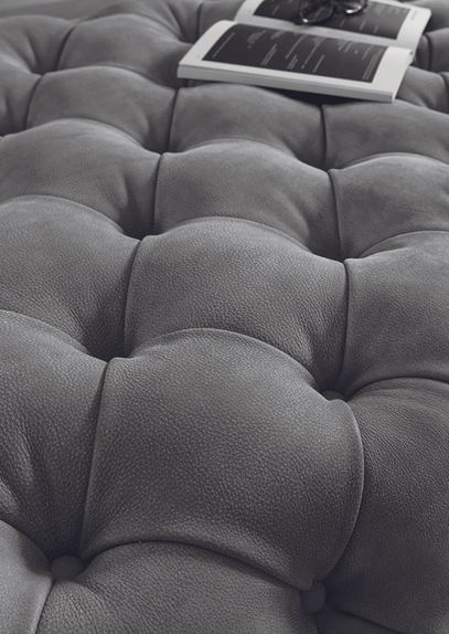 Rollking Desiree Sofa, view 7