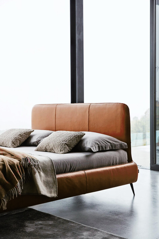 Aris Ditre Italia Bed, view 7