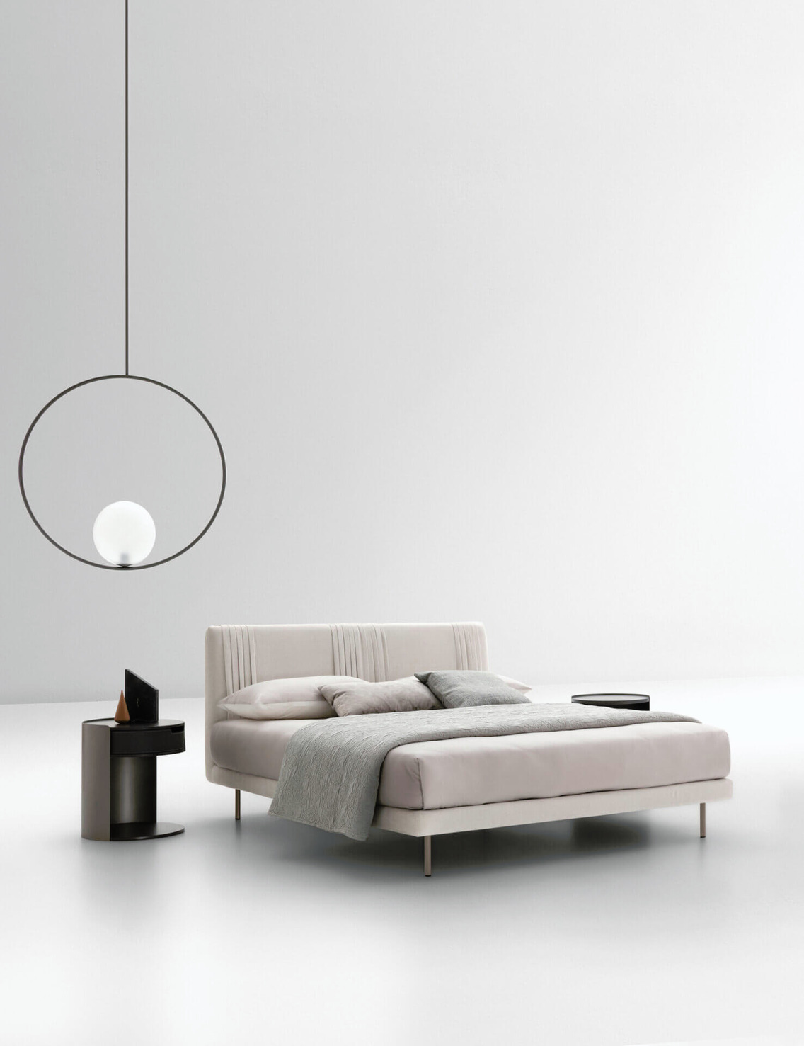 Chloé Luxury Bed by Ditre Italia, view 2