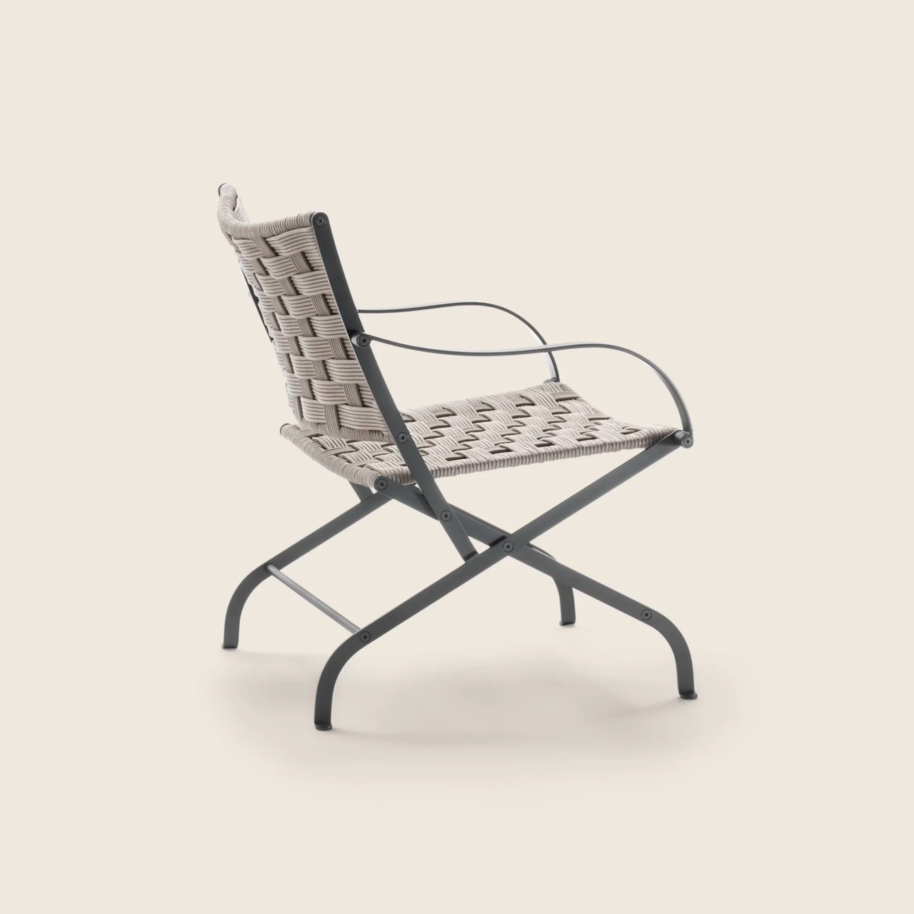 Carlotta outdoor, view 2