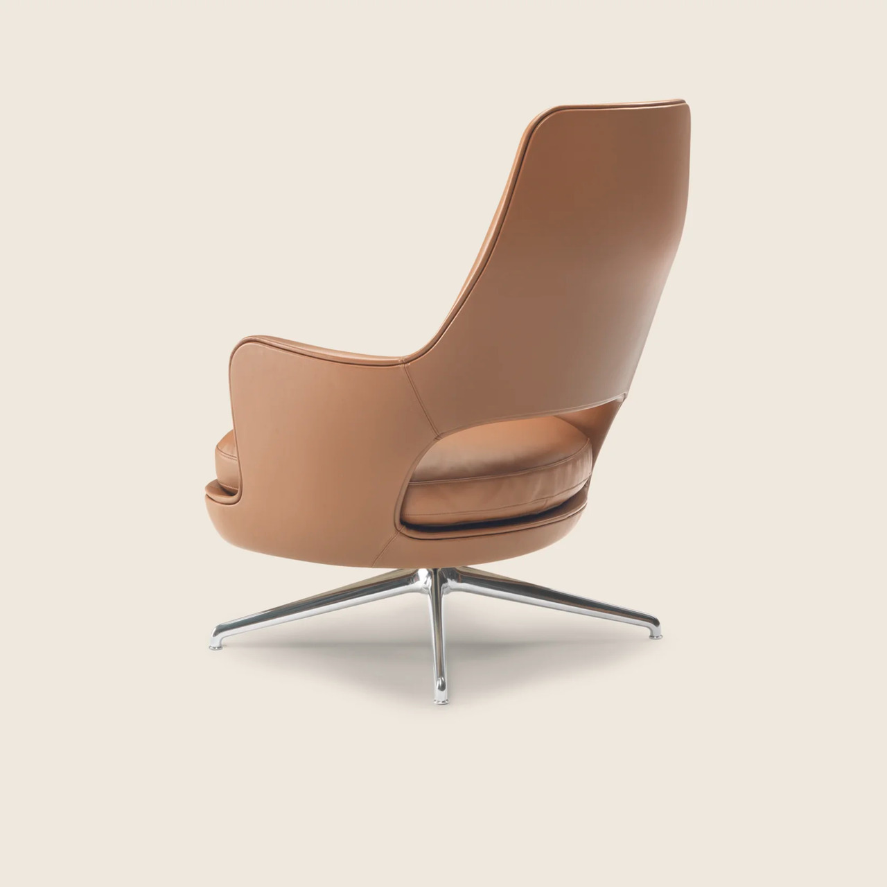 Eliseo Armchair, view 3