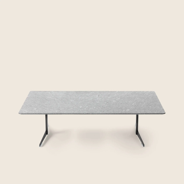Fly Outdoor Outdoor Table