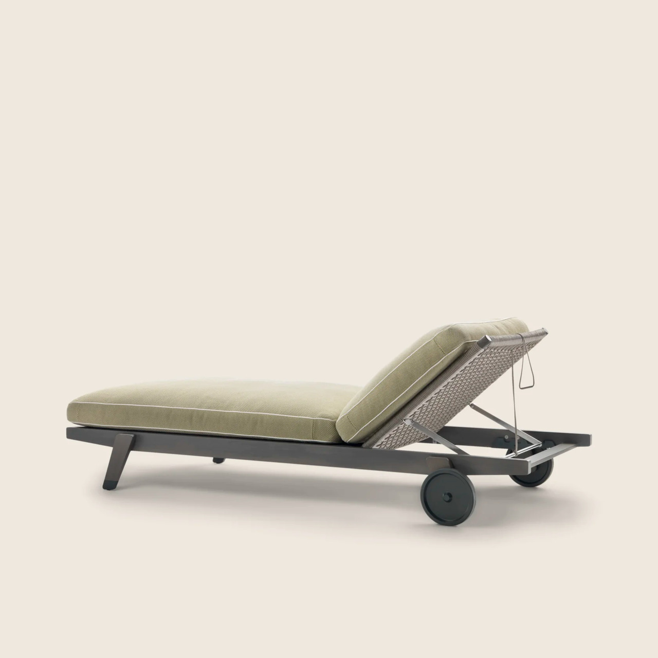 Hora Sexta Flexform Outdoor Chaise Lounge Bed, view 10