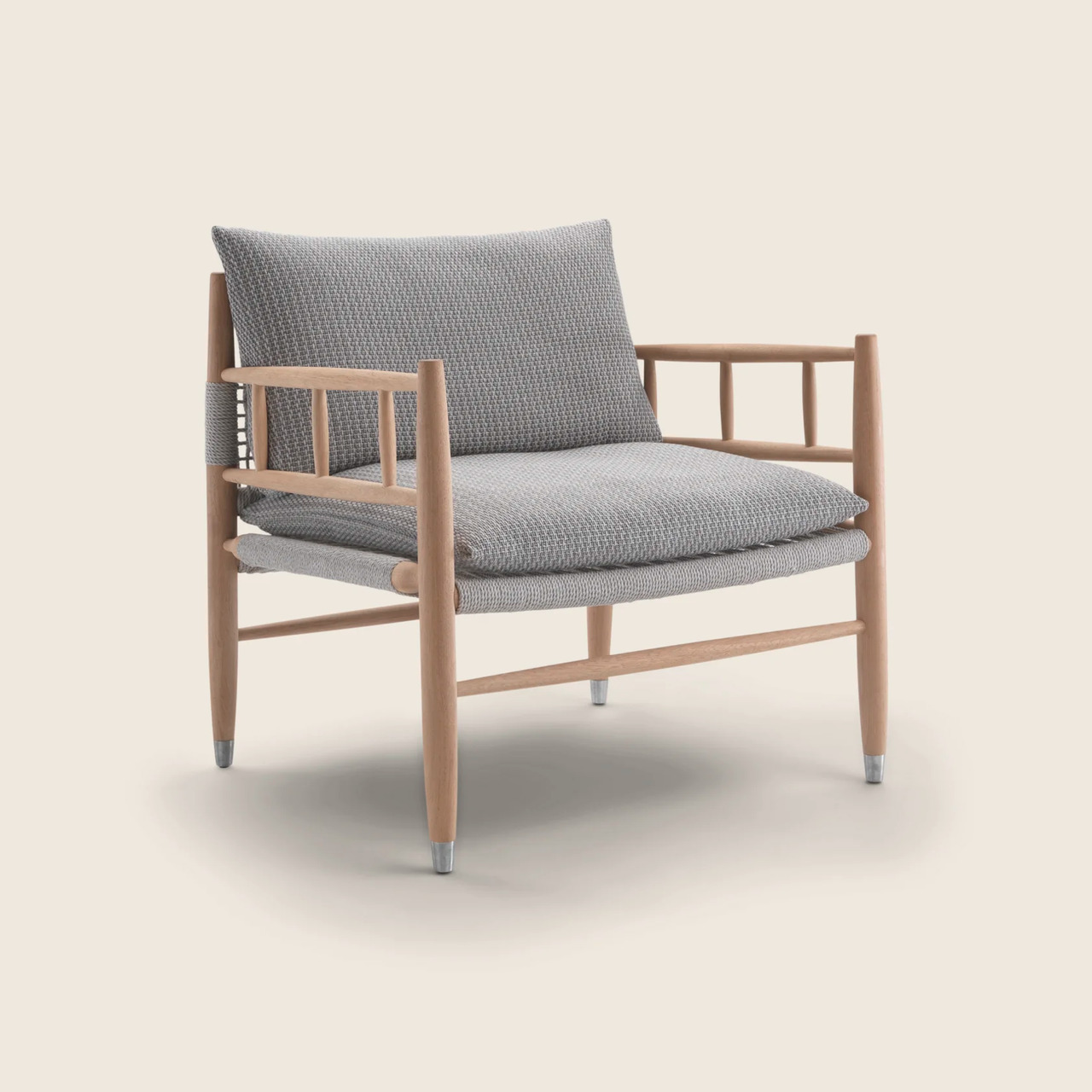 Lee outdoor armchair by Flexform, view 2