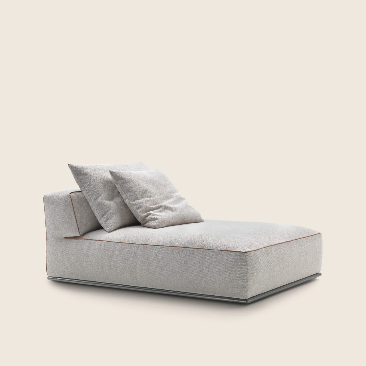 Perry up Lounge Chair, view 2