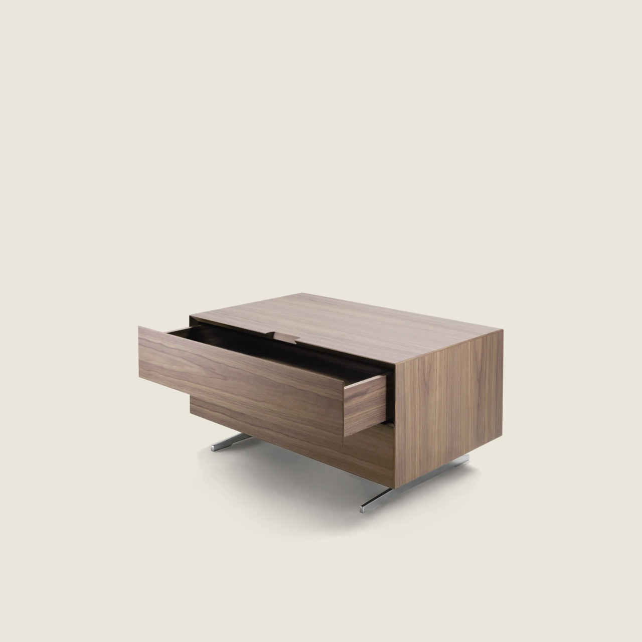 Piuma Flexform Bedside Table, view 4