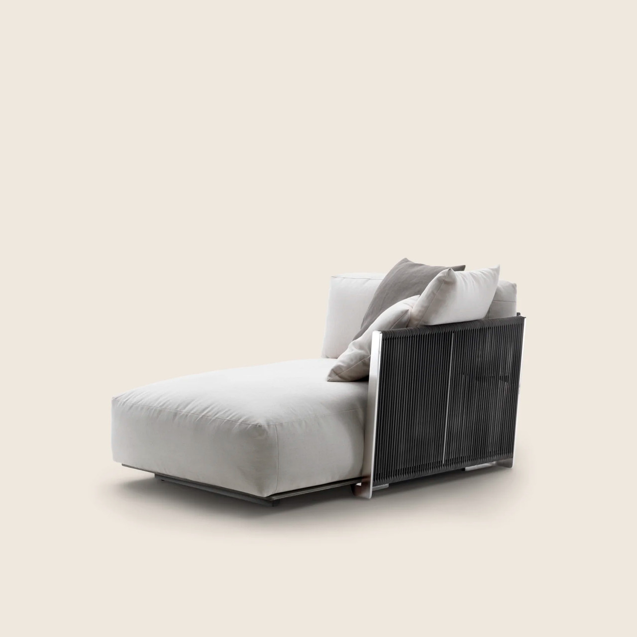 Vulcano Flexform Outdoor Sofa, view 2