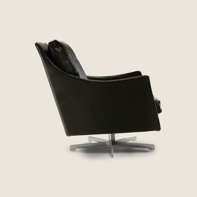 Boss Armchair