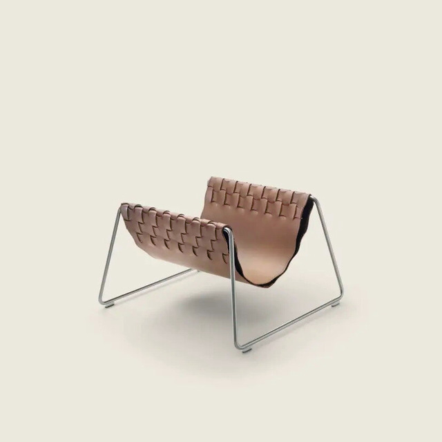 Mate Magazine Rack