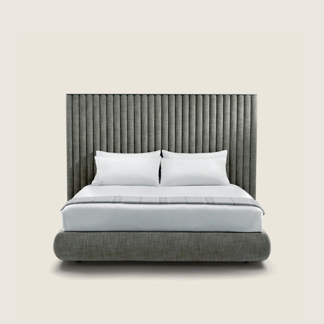 Biarritz Bed by Flexform