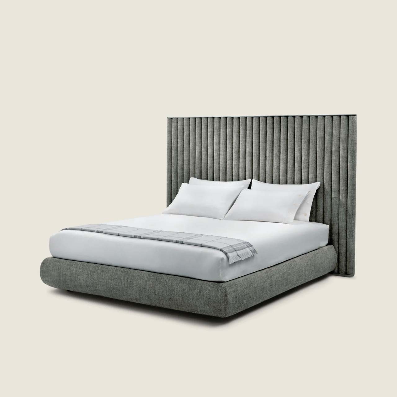 Biarritz Bed by Flexform, view 2