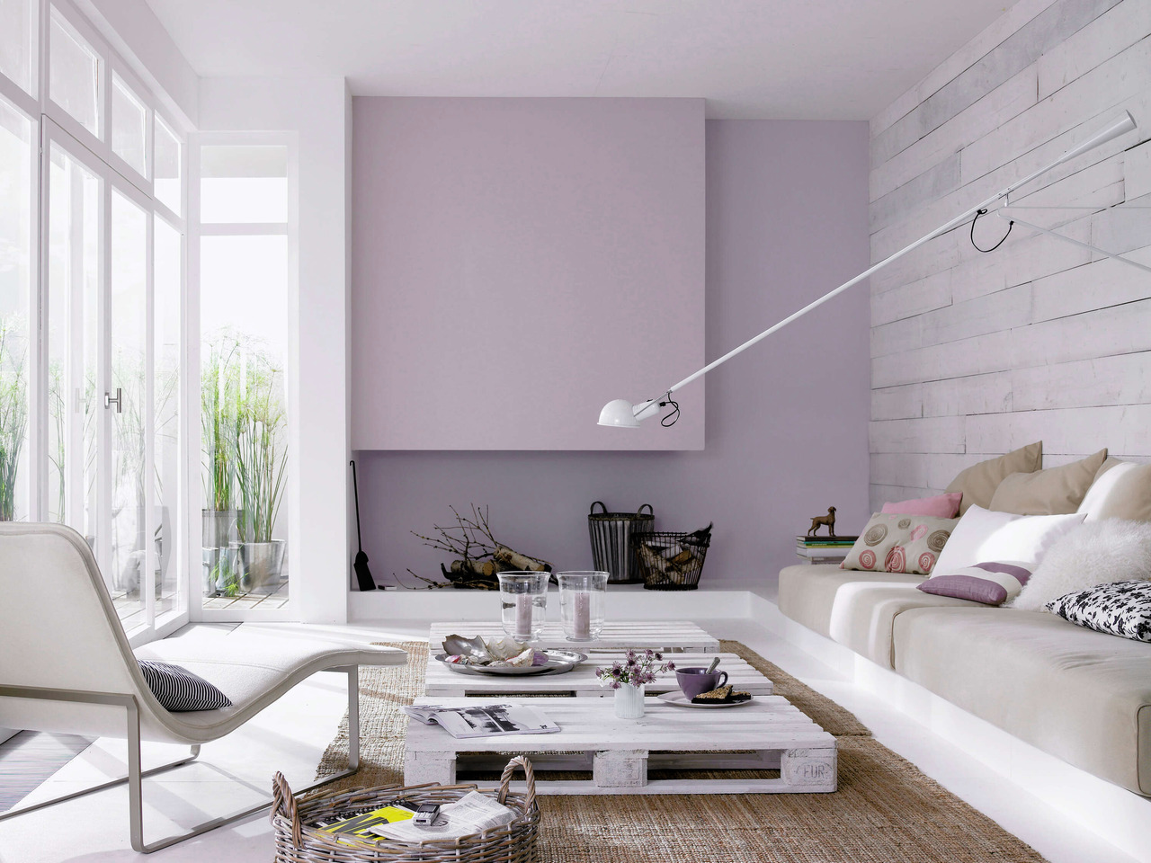265 Flos, view 4