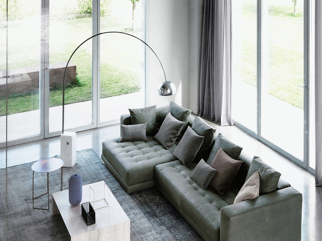 Arco Flos, view 4