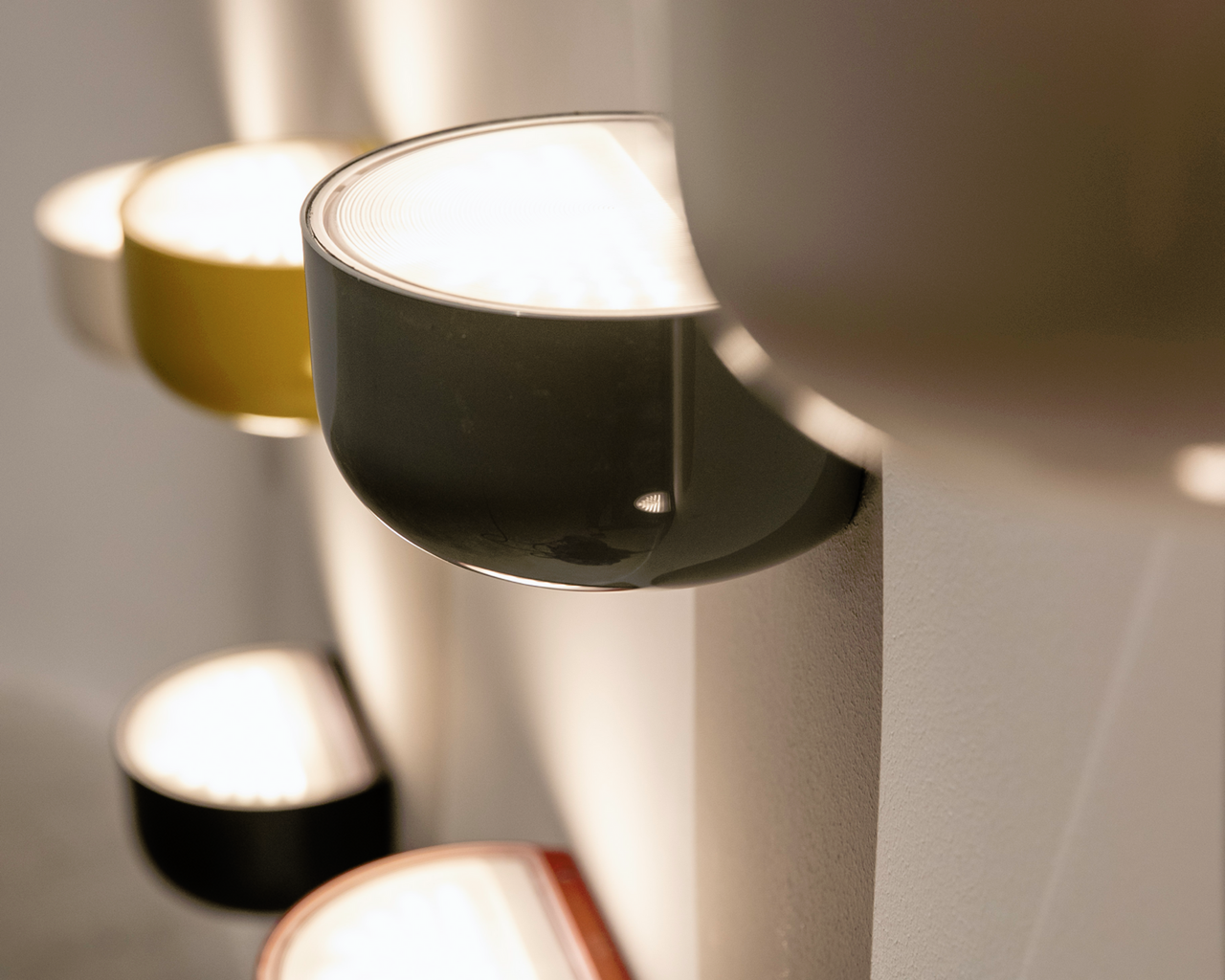 Bellhop Wall Flos, view 2