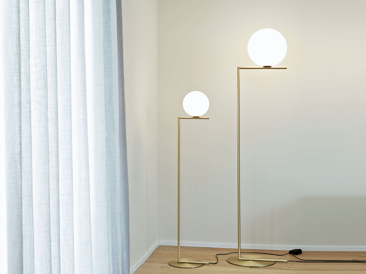 IC Lights Floor by Flos, view 5