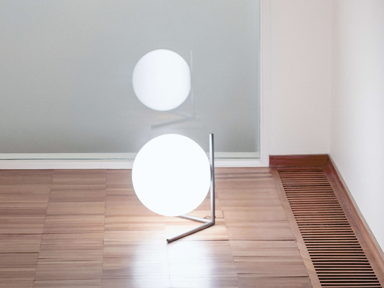 IC Lights Table 2 by Flos, view 4