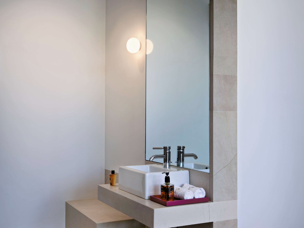 Mini Glo-Ball Ceiling/Wall by Flos, view 3