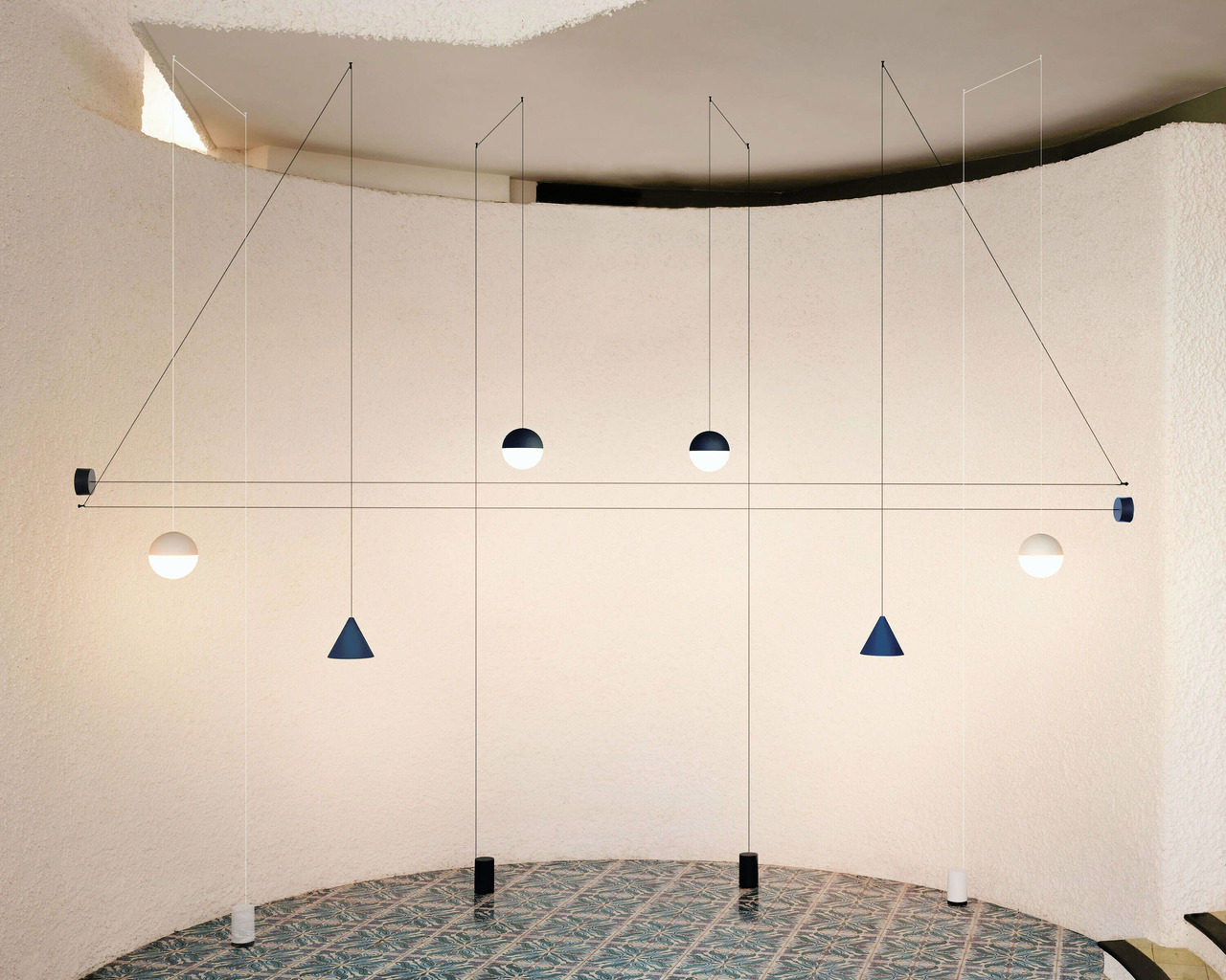 String Light Cone Flos, view 3