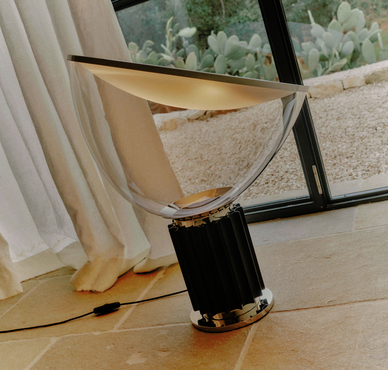Taccia by Flos, view 3
