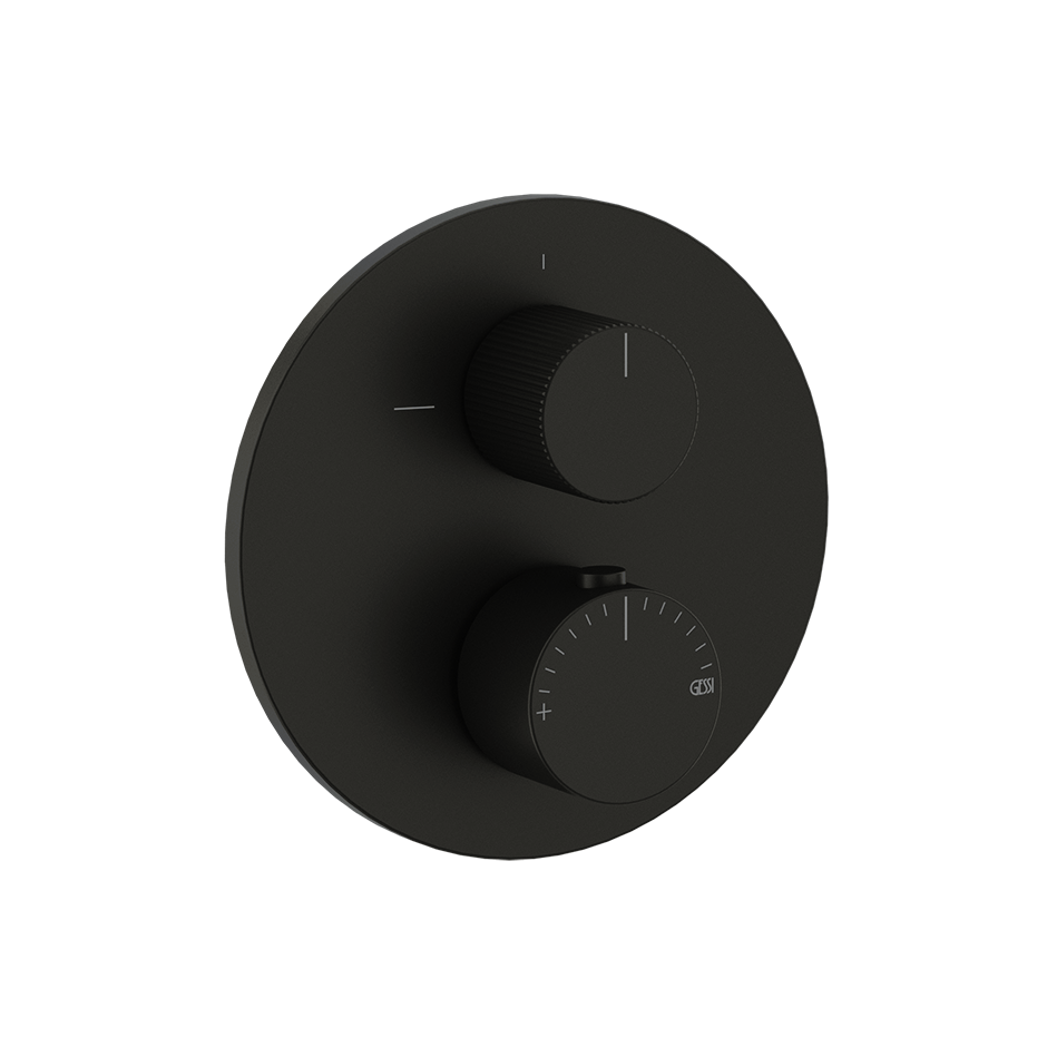 MATTE BLACK