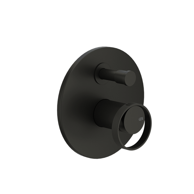 MATTE BLACK