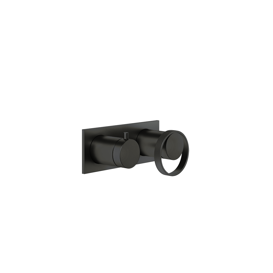 MATTE BLACK
