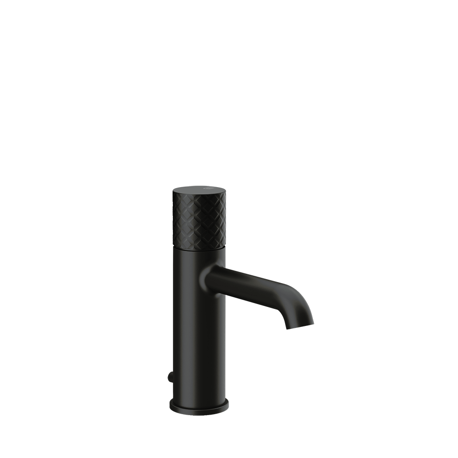 MATTE BLACK