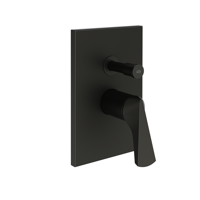 MATTE BLACK