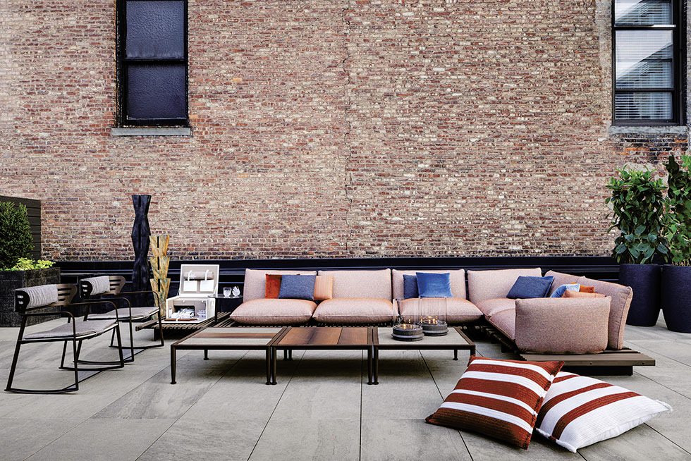 Apsara Outdoor Furniture by Giorgetti, view 2