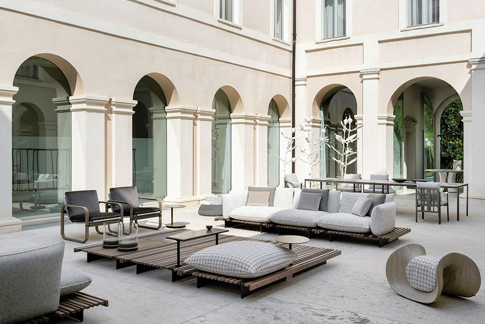 Apsara Outdoor Furniture by Giorgetti, view 3