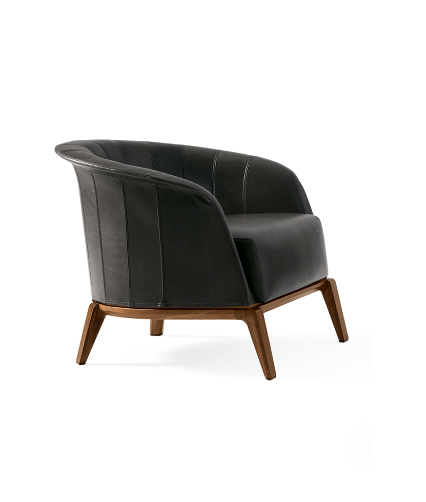 Aura Armchair by Giorgetti