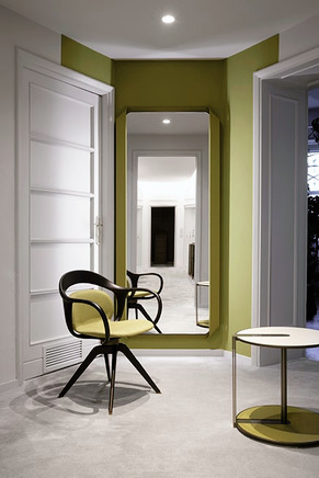 Clamp Coffee and Side Table by Giorgetti, view 4