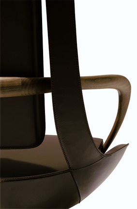 Clip Chair by Giorgetti, view 3